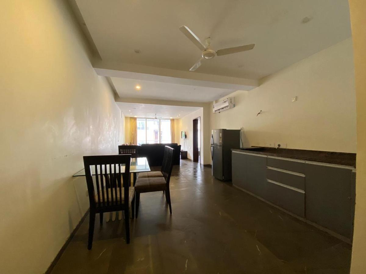 Aarju Luxurious Wave Apartamento Calangute Exterior foto
